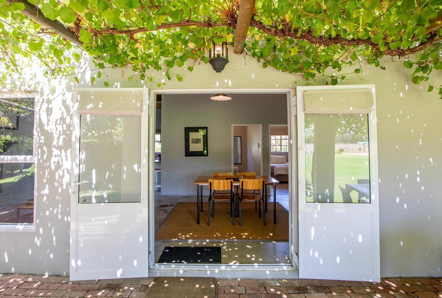 Saronsberg Vineyard Cottages Тульбах Экстерьер фото