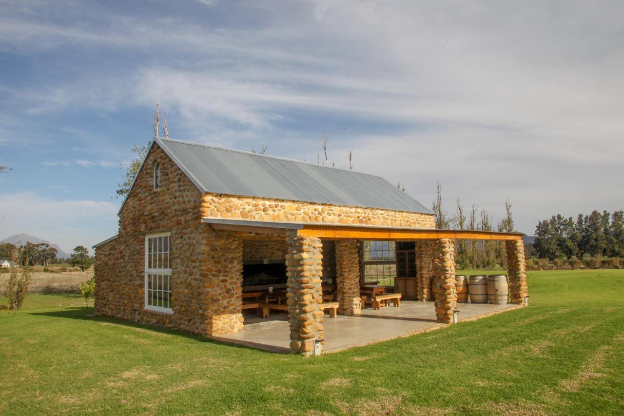 Saronsberg Vineyard Cottages Тульбах Экстерьер фото