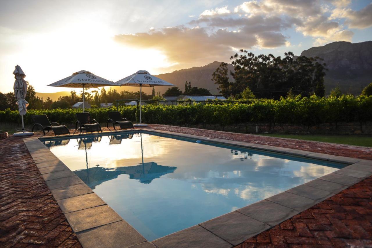 Saronsberg Vineyard Cottages Тульбах Экстерьер фото